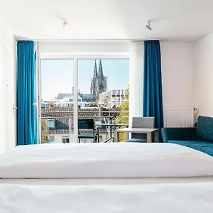 Haus Am Dom - Und , Keulen Duitsland